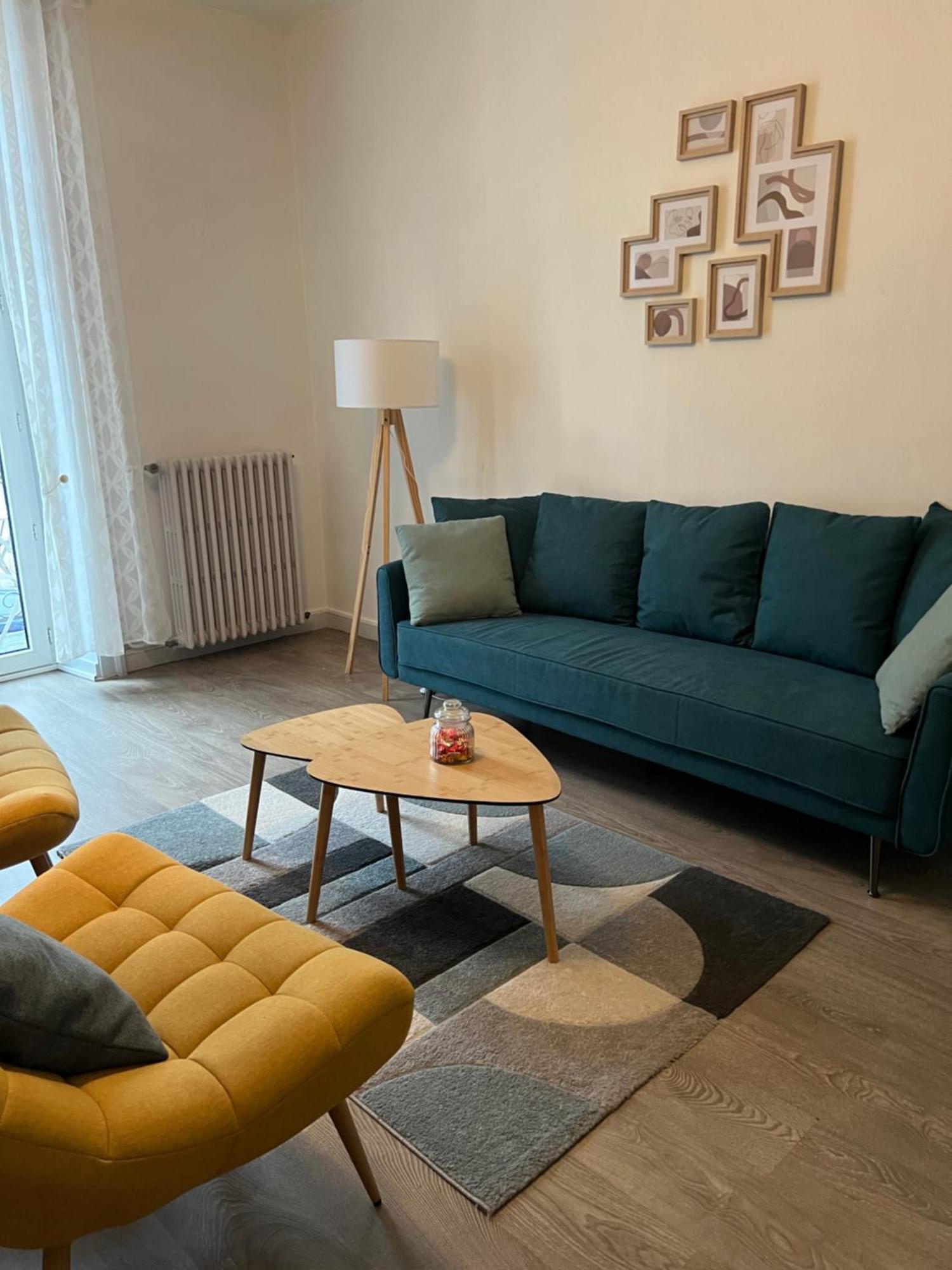 Appartement T4 70M2 - Meuble - Centre Ville - Proche Thermes Lons-le-Saunier Buitenkant foto